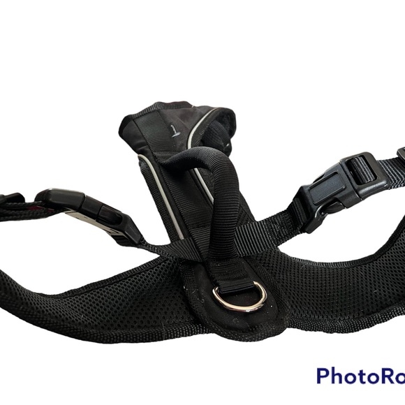 PetSafe Dog Pet Safe Dog Harness Medium 2632 255 Pound Dog Poshmark